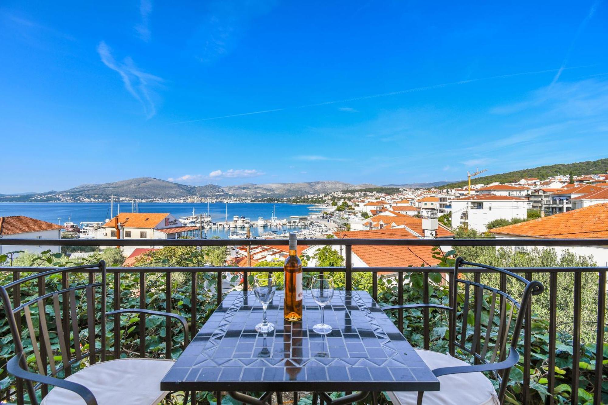 Apartment Mara Trogir Exterior foto