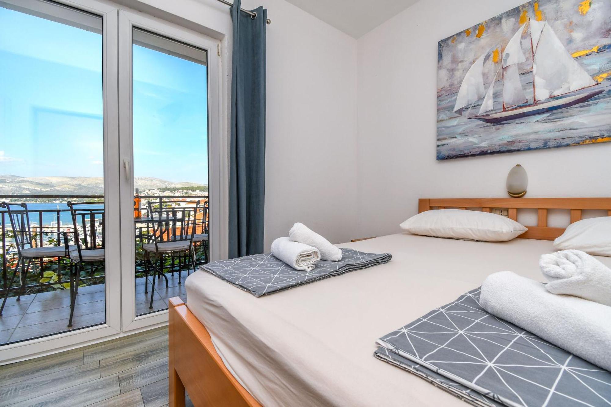 Apartment Mara Trogir Exterior foto