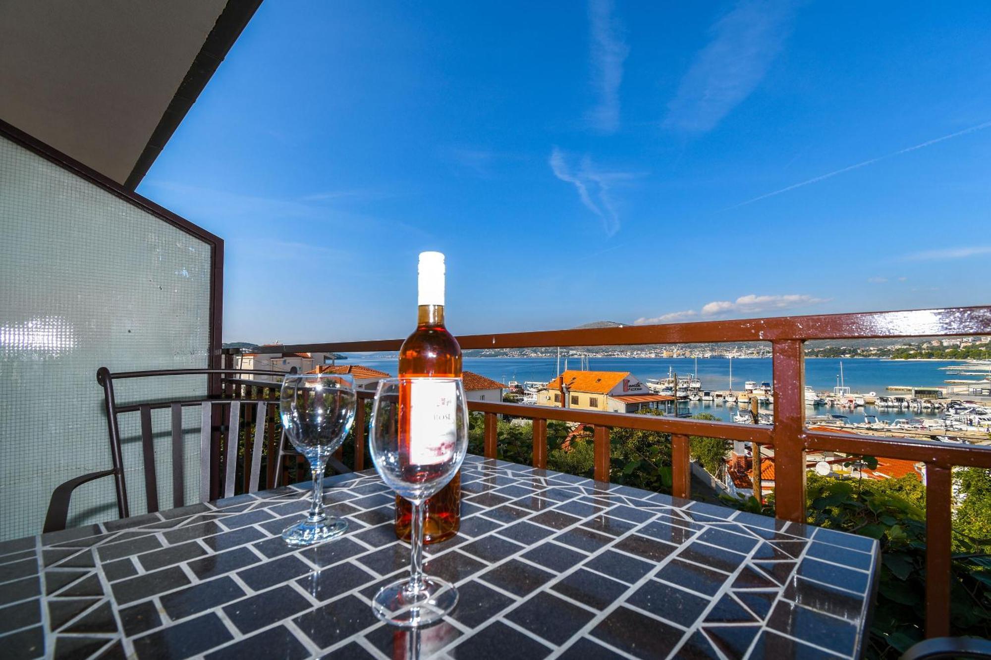 Apartment Mara Trogir Exterior foto