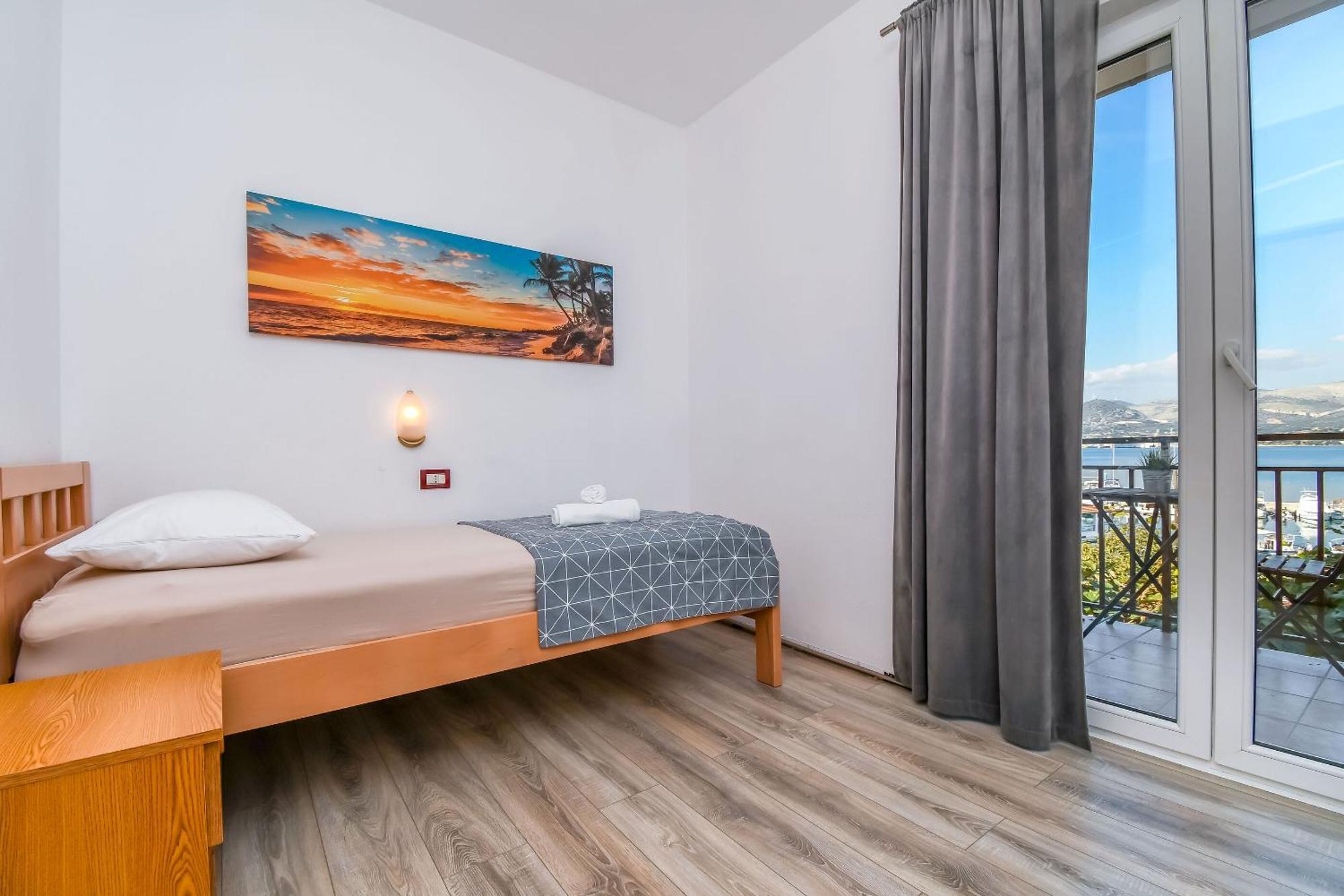 Apartment Mara Trogir Exterior foto